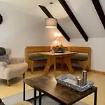 Haus Im Arnikagrund - Ferienwohnung & Privatzimmer